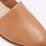 veadith_brown_220-001-043_004
