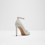 stessyjane_white_121-002-042_001