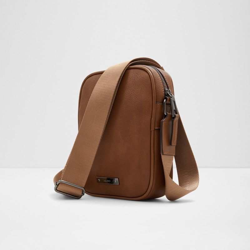 iike_brown_200-002-043_001
