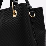 byday_black_001-002-043_004