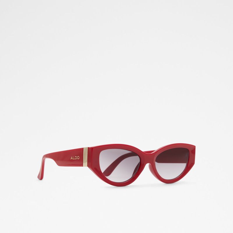 gailyn_red_620_001