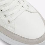 elio_white_112-002-029_004