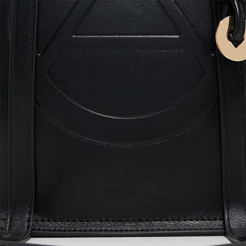 Custance-black