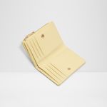 Pinsley-yellow
