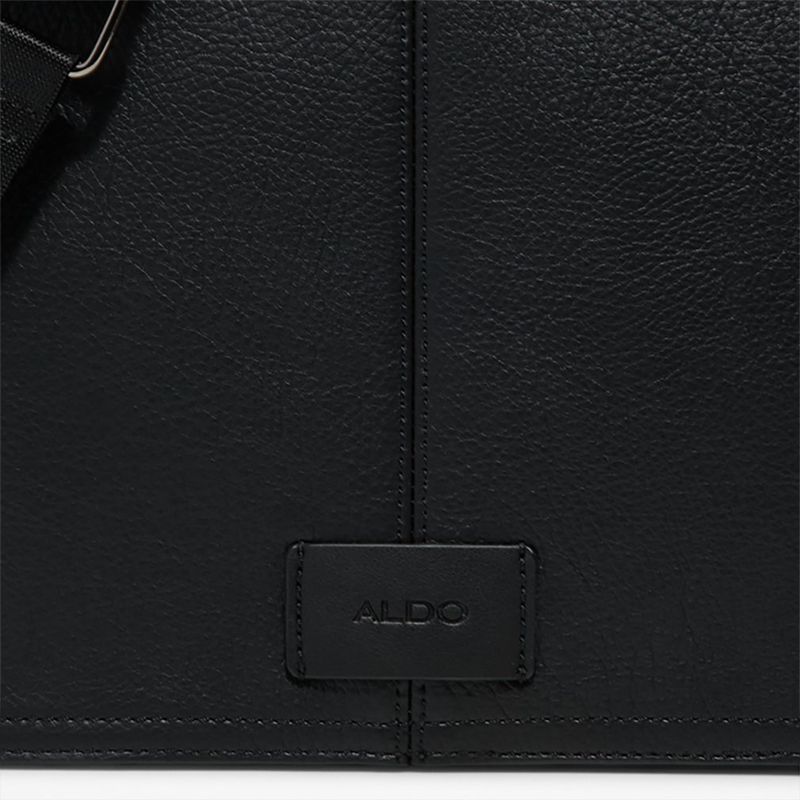 Wigoand-other-black