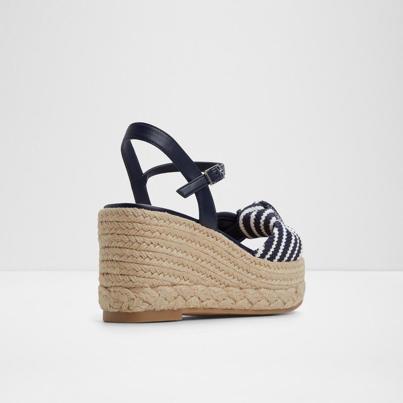 Annamarie-navy