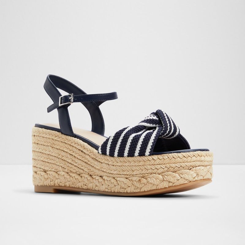 Annamarie-navy