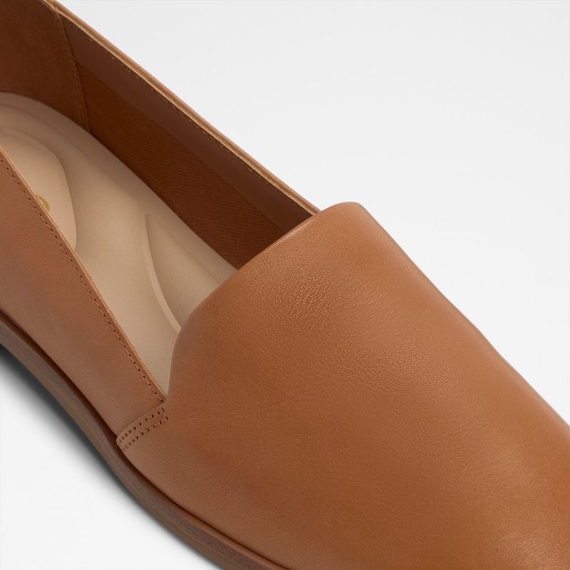 Caraelia-medium-brown