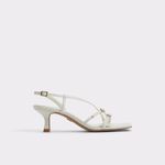 Harlie-white