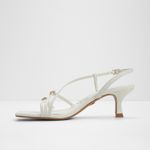 Harlie-white