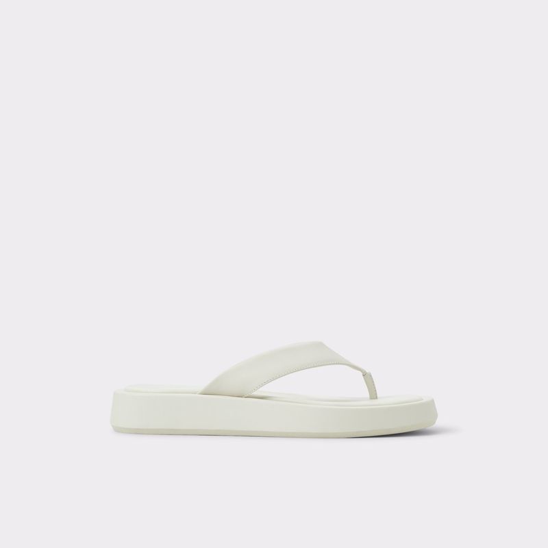 Grettle-white-bone